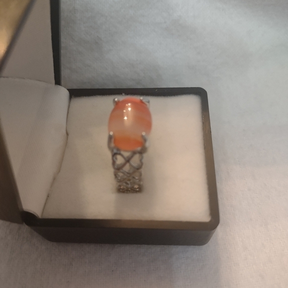 New order women's size 9 ring - Picture 3 of 3